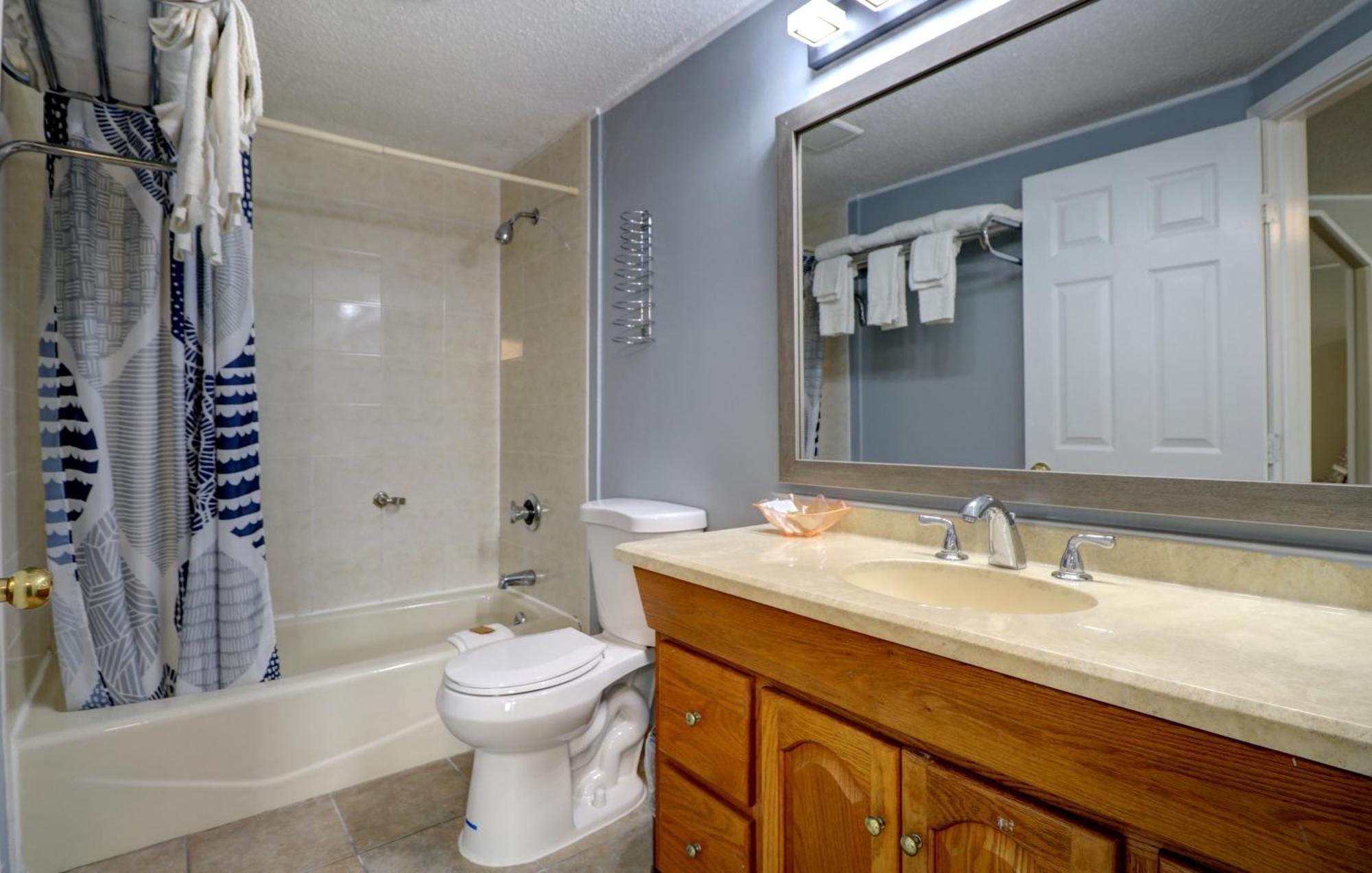 Windrift Motel West Yarmouth Bagian luar foto