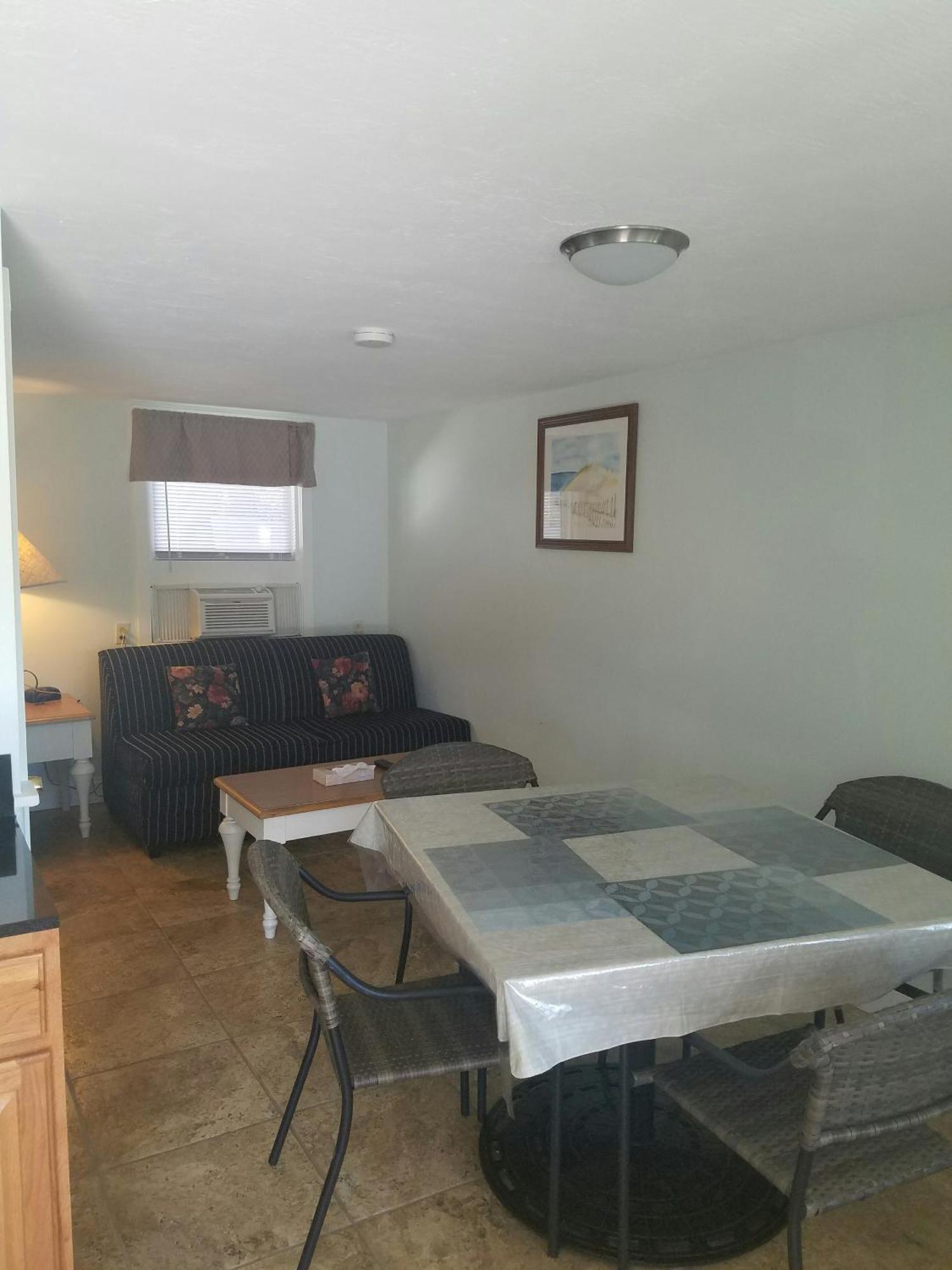 Windrift Motel West Yarmouth Ruang foto
