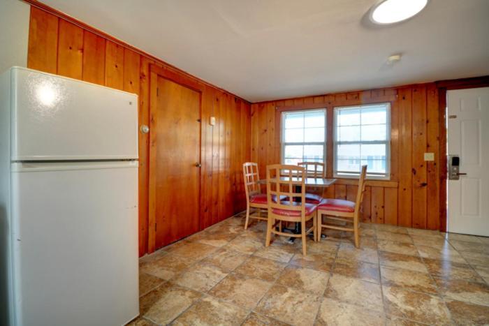 Windrift Motel West Yarmouth Bagian luar foto