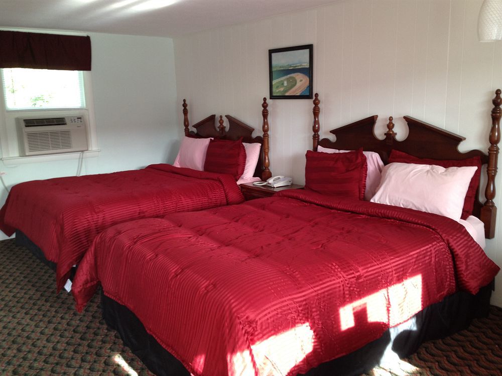 Windrift Motel West Yarmouth Bagian luar foto