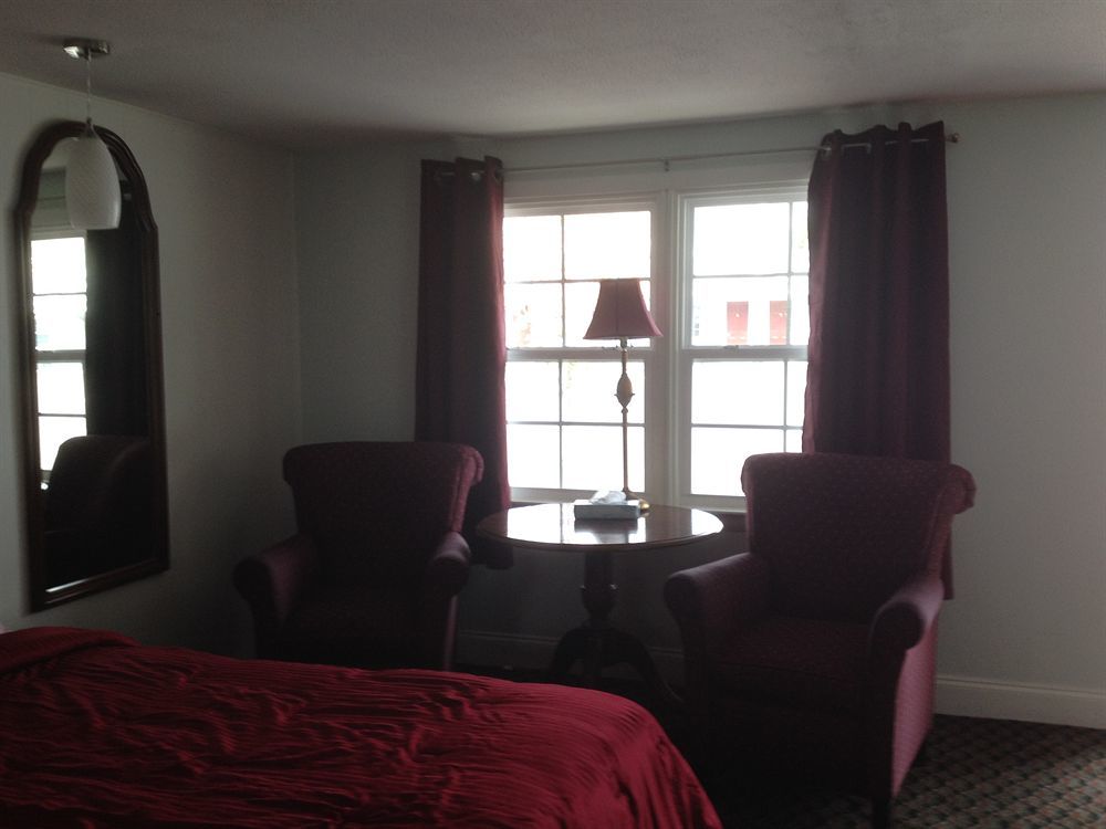 Windrift Motel West Yarmouth Bagian luar foto