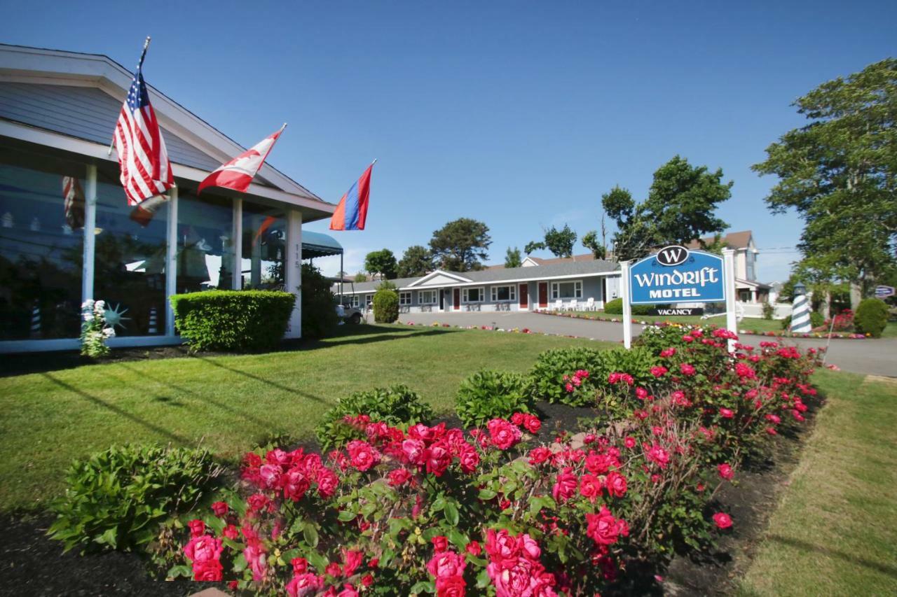 Windrift Motel West Yarmouth Bagian luar foto